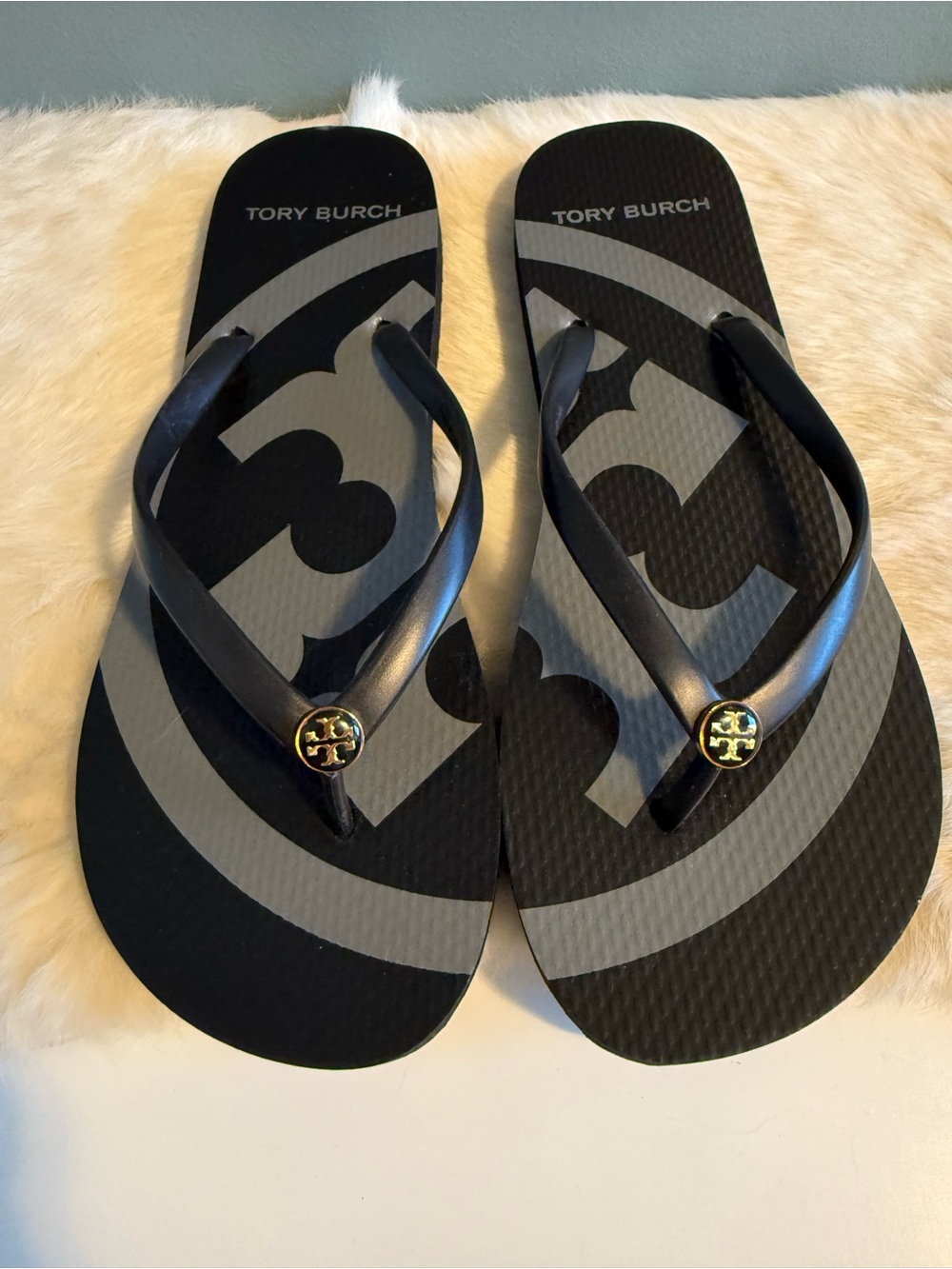 Tory Burch Emory Flip Flop